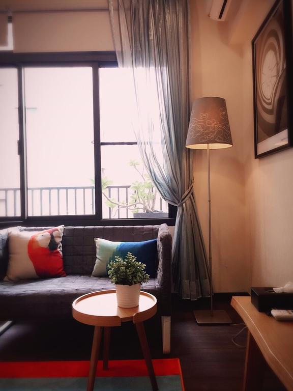 Ho.Me-Easyhouse Hotel Tainan Exterior photo