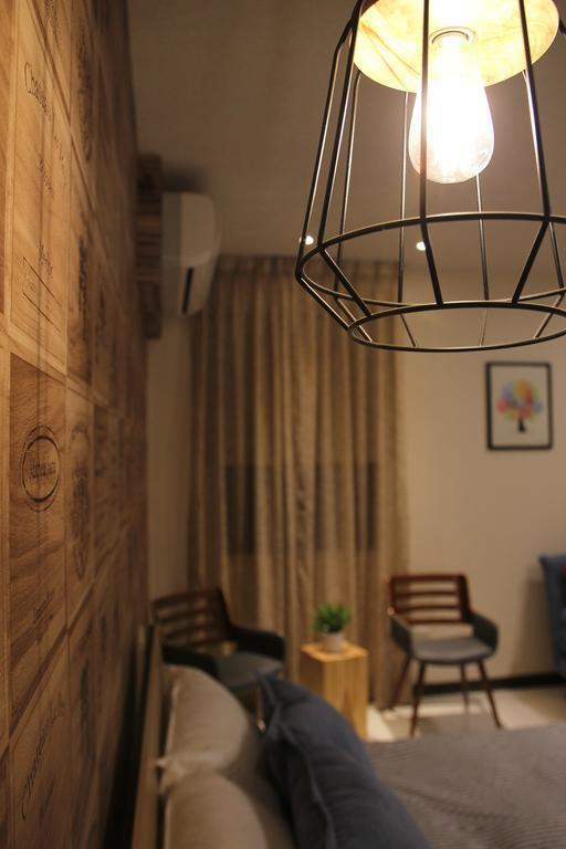 Ho.Me-Easyhouse Hotel Tainan Exterior photo